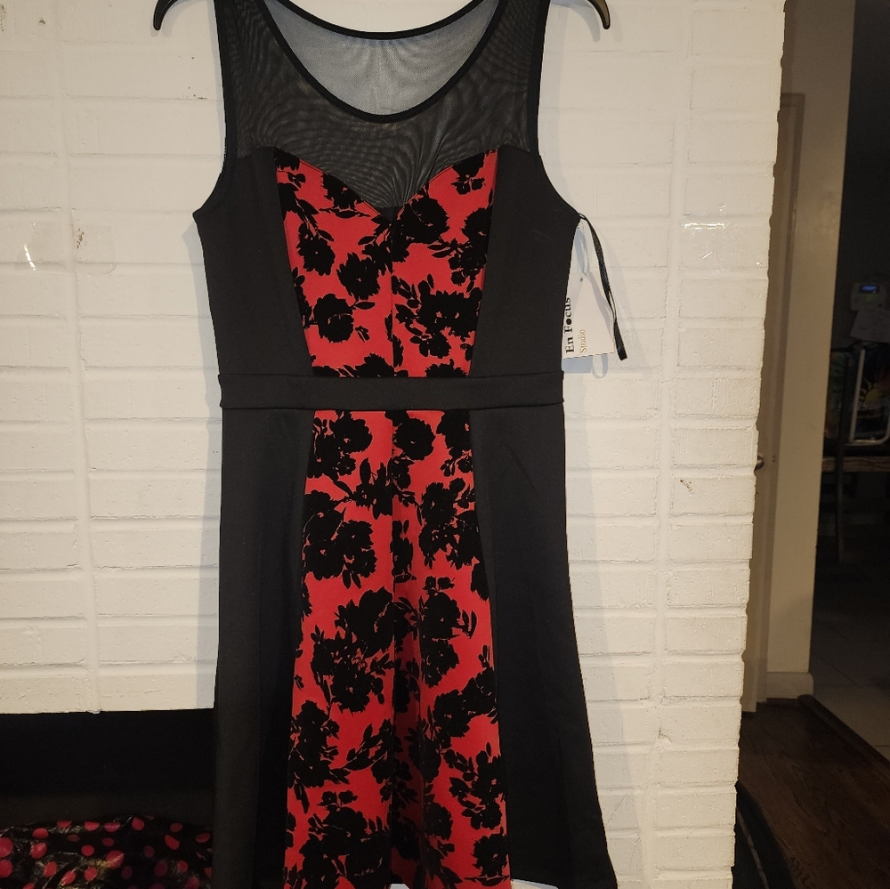 Red & Black Dress Sz 8